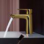Смеситель для раковины Hansgrohe Talis E 110 CoolStart, без гарнитуры, золото полированный, 71714990