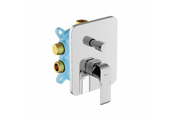 Смеситель настенный Ravak Flat 065.00, R-box, X070123